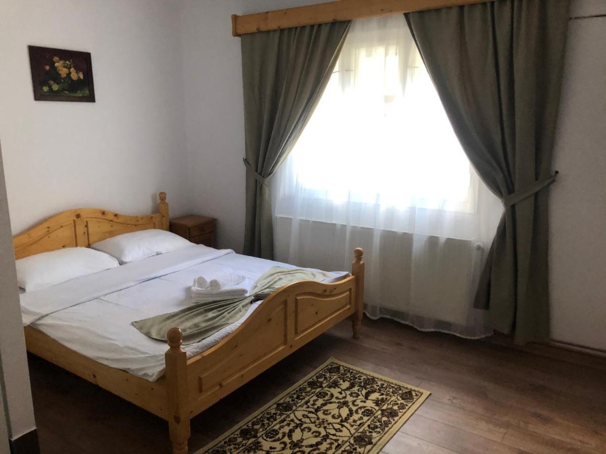 Gîrda de Sus Cabana Felyviss מראה חיצוני תמונה